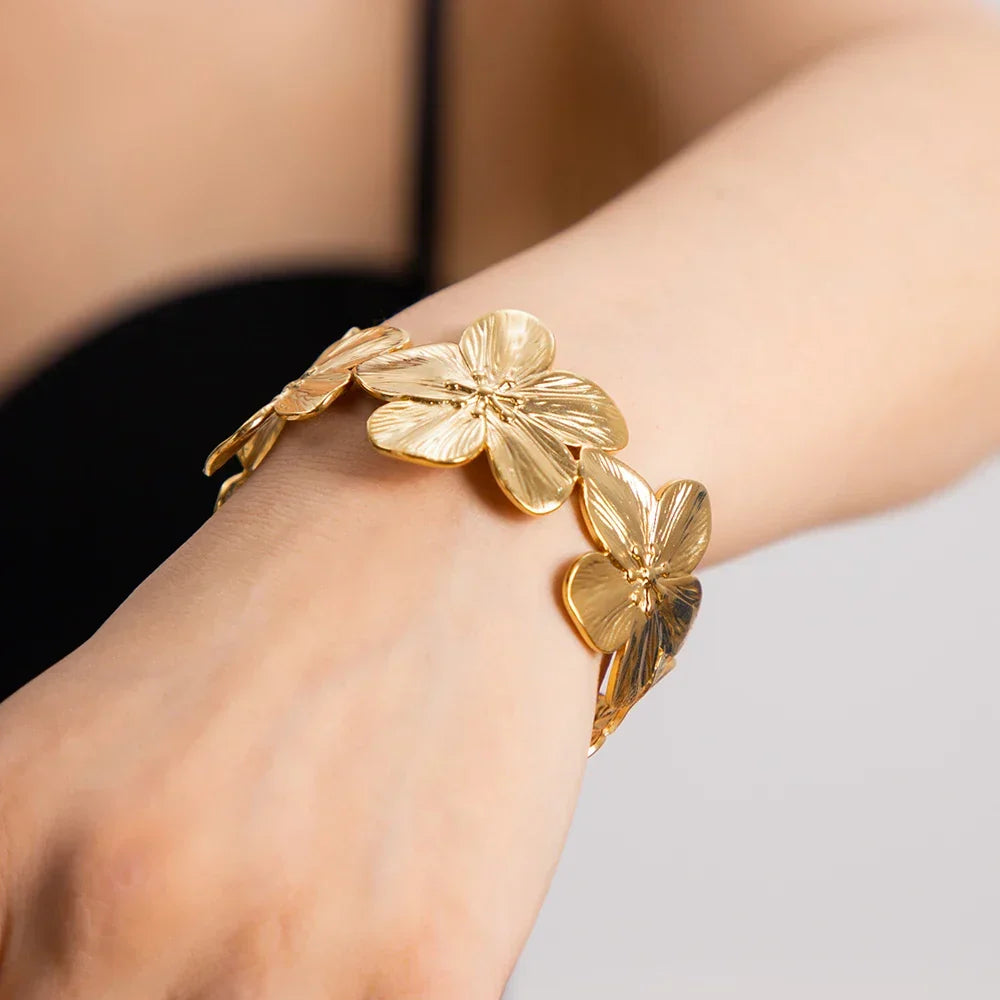 Golden Rose Bracelet